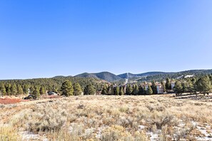 Mountain Views | <1 Mile to Angel Fire Resort | Hiking Trails Nearby