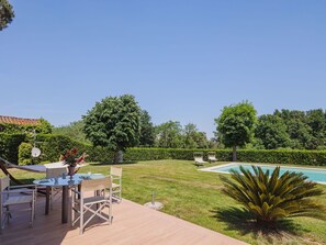 L'Eau, Ciel, Plante, Bâtiment, Bleu Azur, Paysage Naturel, Arbre, Plan D'Eau, Plage, Terrain