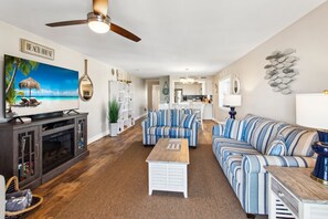 Relax in the spacious Living Area with ocean views!