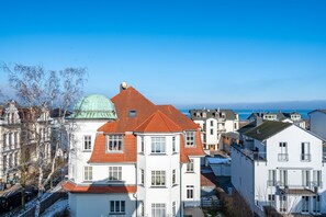 Schloss am Meer, App. 5