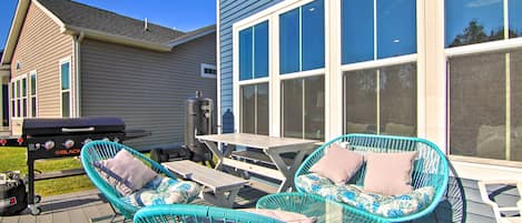 Lewes Vacation Rental | 4BR | 3BA | 3,000 Sq Ft | Stairs Required to Enter