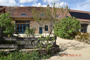 Esterni