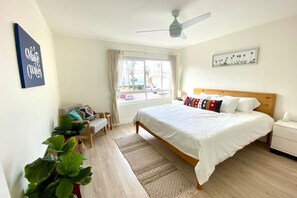 Master Bedroom with Ocean View and king size memory foam bed. USB chargers . 