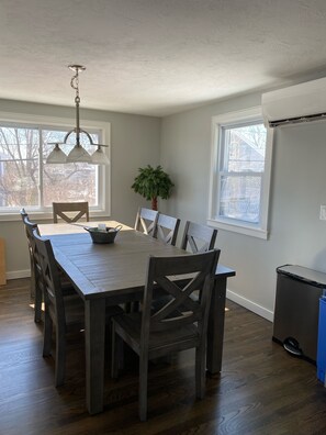 Dining area-seats 8