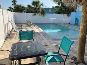 Pool with Sun Ledge