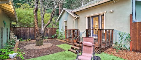 Ben Lomond Vacation Rental | 1BR | 1BA | 950 Sq Ft | Stairs Required