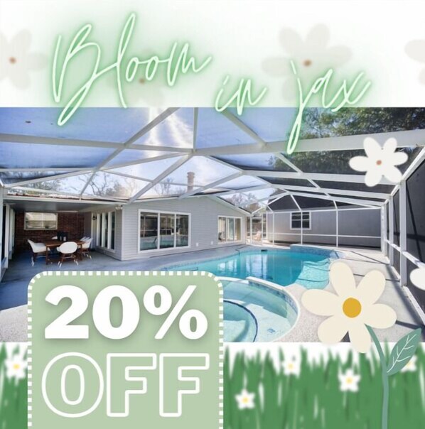 A delightful dip in the pool & spa!

This home is recommended for swimmers only>>