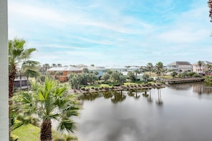 An Amazing View! - You’ll find yourself returning to the balcony again and again to gaze in wonder at the Florida sky.