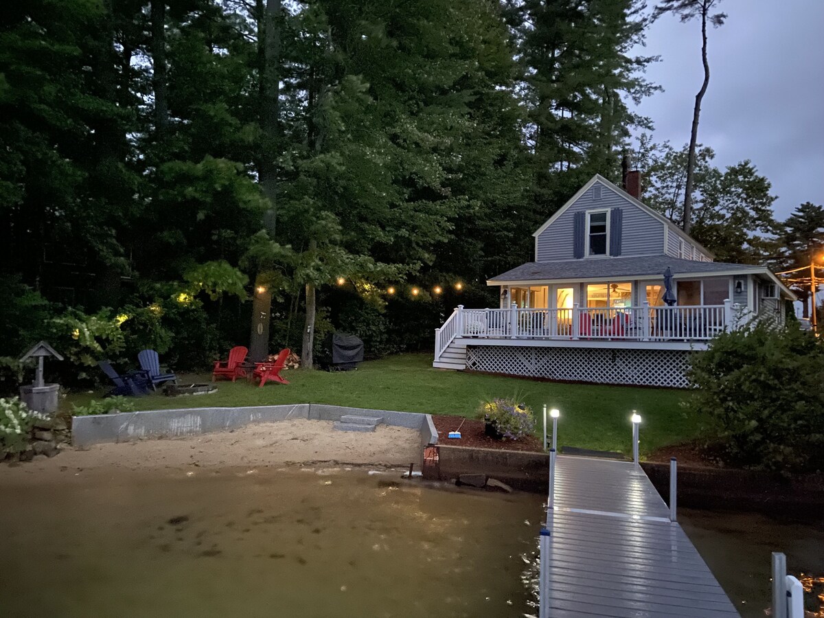 WaterFront Family House on Lake Winnisquam