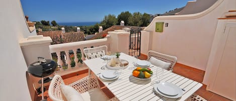 Nice Terrace with seaview and sun through out the evening. 