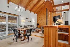 Bar, Dining Area, Living Room