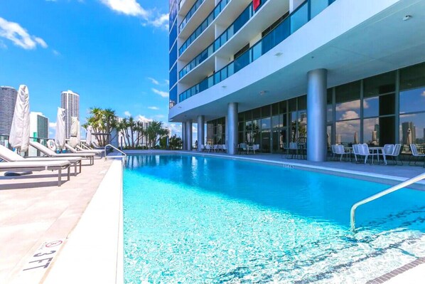 North Pool: Soak in some rays and enjoy the sun on the cabanas at the north pool deck.