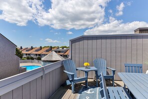 rooftop deck