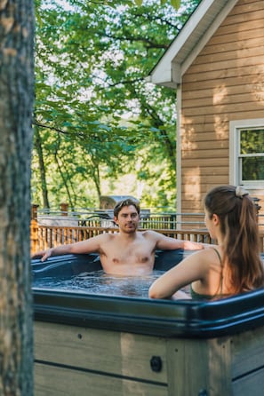 Soak in the hot tub while taking in stunning views of the Delaware River. Whether it’s sunrise or starlight, this peaceful spot is perfect for relaxing, unwinding, and enjoying the natural beauty that surrounds you.
