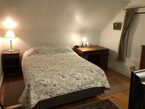 Bedroom #1