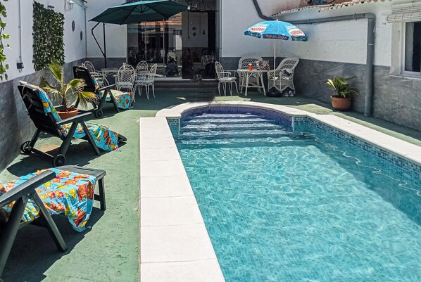 pool