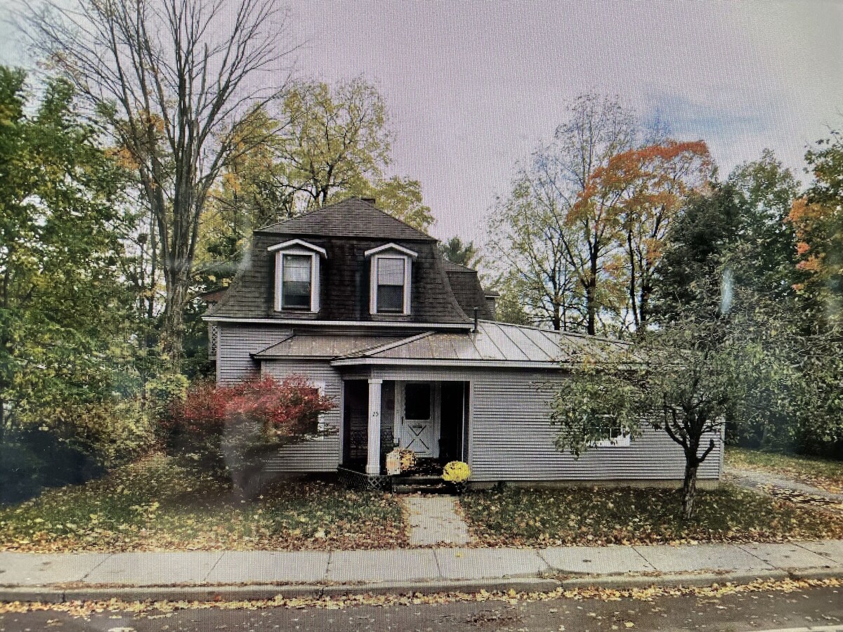 Main Image