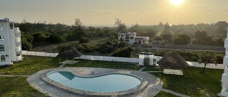 Beautiful ocean and Sunrise view from the roof top