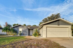 Home Exterior | 2 Exterior Security Cameras