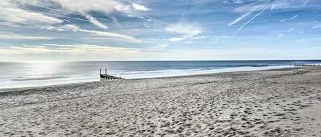 Cape May Vacation Rental | 1BR | 1BA | 532 Sq Ft | Step-Free Access