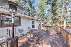 Furnished Deck | ~ 2 Mi to Downtown Ruidoso