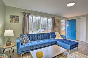 Living Room | 3 Exterior Security Cameras | Single-Story Interior