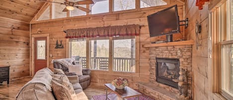 Gatlinburg Vacation Rental | 2BR | 2BA | 1,152 Sq Ft | Stairs Required