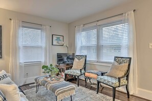 Living Room | Central A/C | Board Games | Books