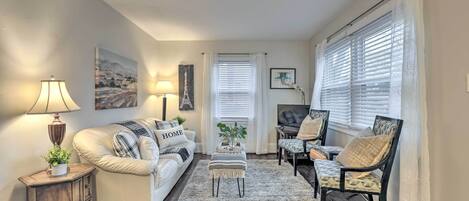 Charlotte Vacation Rental | 2BR | 1BA | Stairs Required for Access | 1,300 Sq Ft