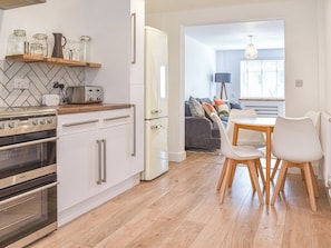 Kitchen | Gwynn House, Troon, Camborne