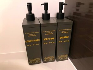 Équipements de salle de bain