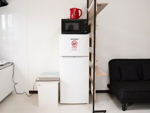 ・[1F Kitchen] Equipped with a refrigerator. You can drink cold drinks anytime