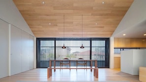 ・ Living room with impressive large windows