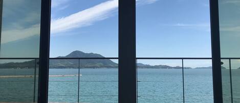 Enjoy the spectacular view of Setouchi from the oceanfront terrace and rooms