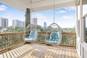 Egg chairs to drink your coffee or catch up on your favorite book.