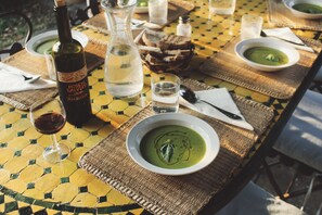 Outdoor dining