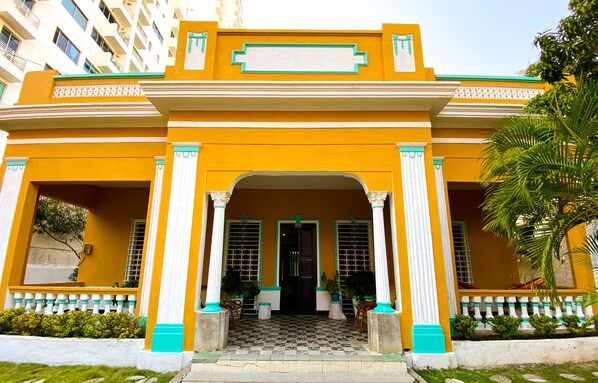 Facade of the Mansion with its beautiful Republican style 