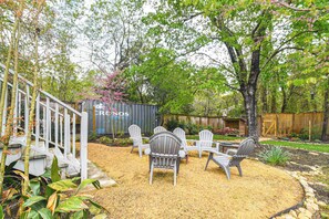 Backyard | Fire Pit