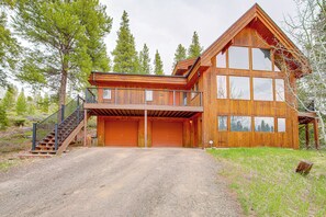 Home Exterior | 2,200 Sq Ft | 3-Story Cabin