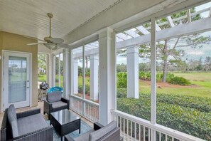 004 104A 200 Peninsula Blvd 10522