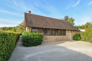 Außenseite Ferienhaus [Sommer]