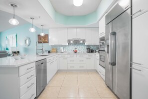 Caribe Resort B806 Kitchen