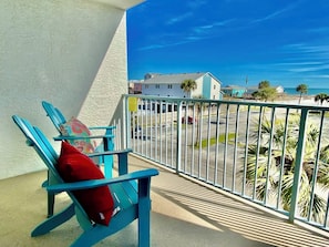 You will never want to leave this balcony!