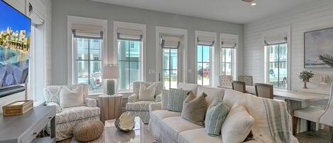 1st Floor Living Area