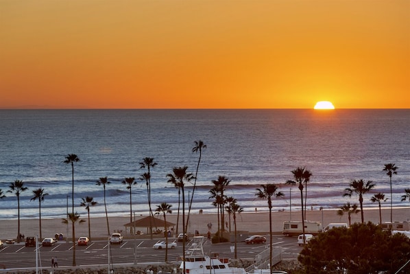 Beach/ocean view