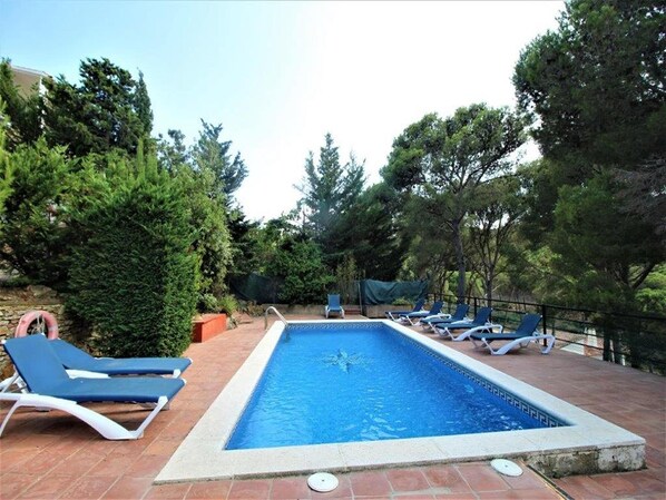Holiday Home Swimming Pool