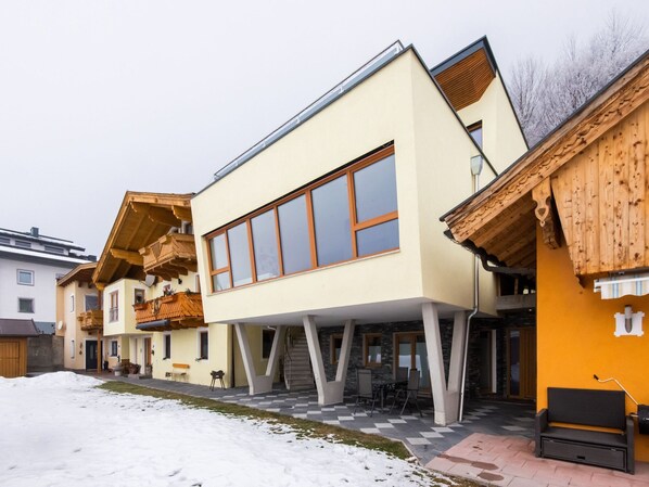 Holiday Home Exterior [winter]