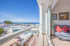 La Paz Bay lives up to its name "Peace Bay"