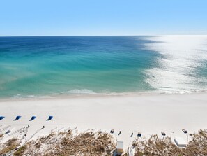 Gulf Views as Far as Your Eye Can See!