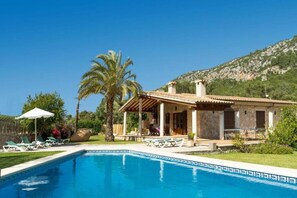 Villa Cadell Petit, Crestax (2)